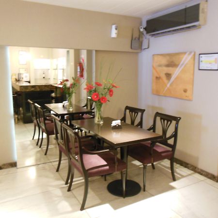 Hotel Impala บัวโนสไอเรส ภายนอก รูปภาพ